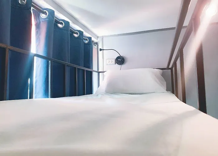 Bm Loft On Nut & Massage *