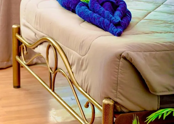 Bm Loft On Nut & Massage Bangkok