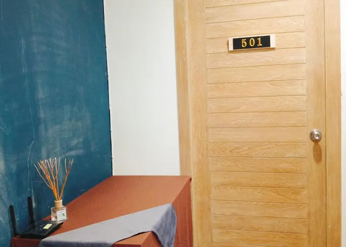 Bm Loft On Nut & Massage * Bangkok
