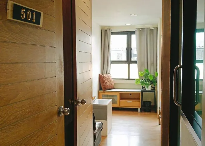 Hostel Bm Loft On Nut & Massage Bangkok