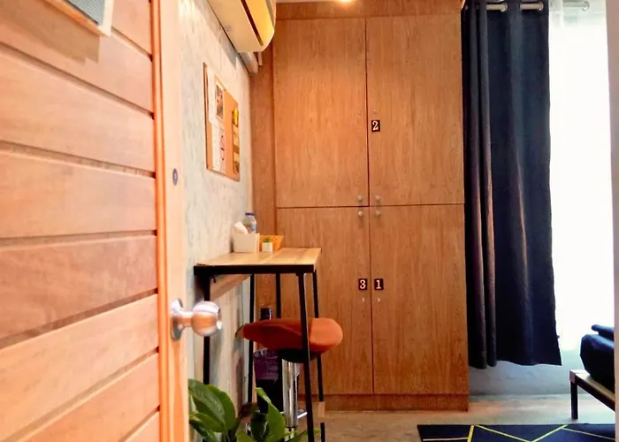 Bm Loft On Nut & Massage