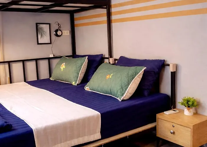Bm Loft On Nut & Massage Hostel